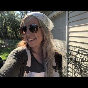 Meet your Posher, Kelsey